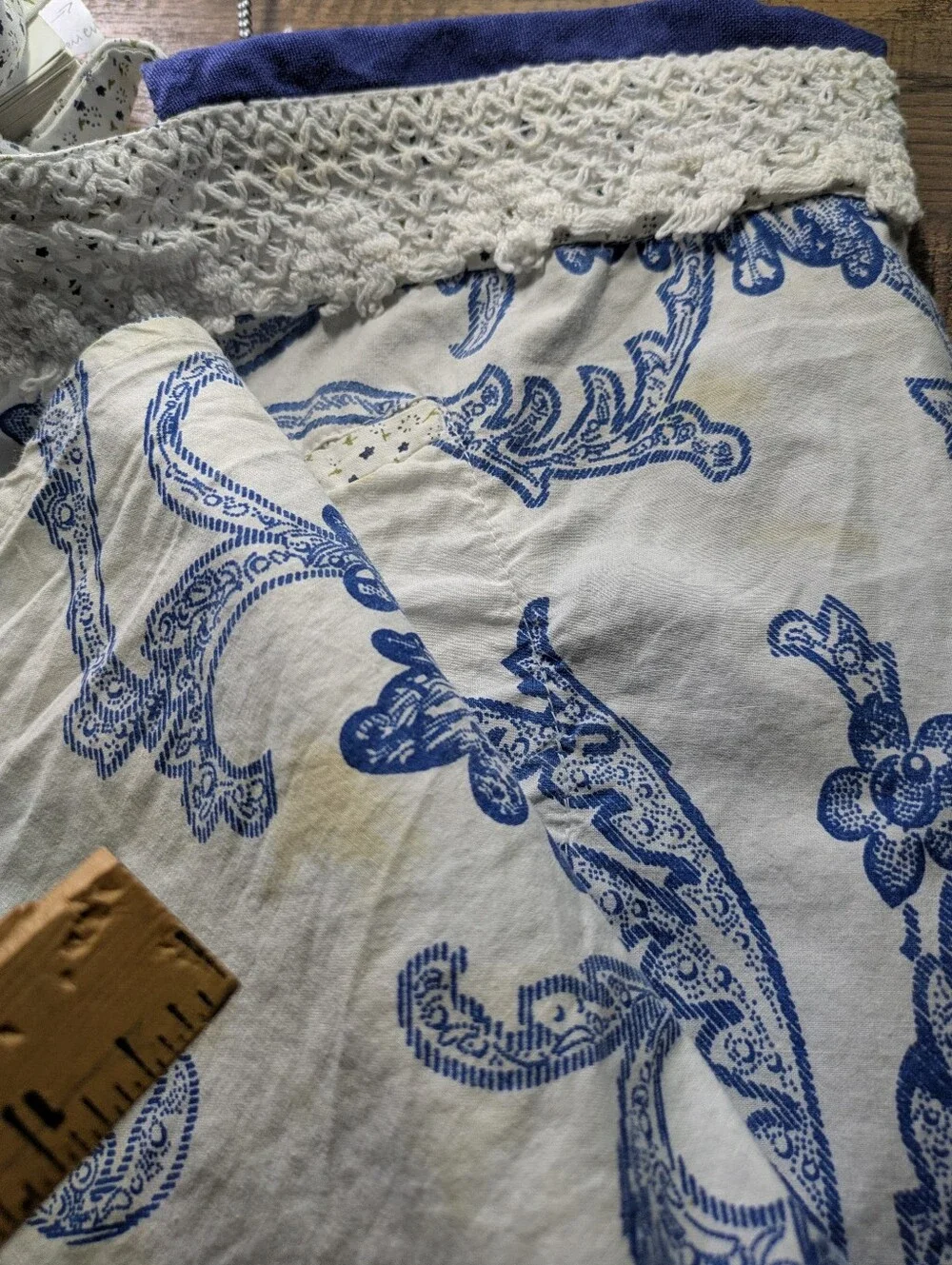 Vintage Apron by Sur La Table 🐦